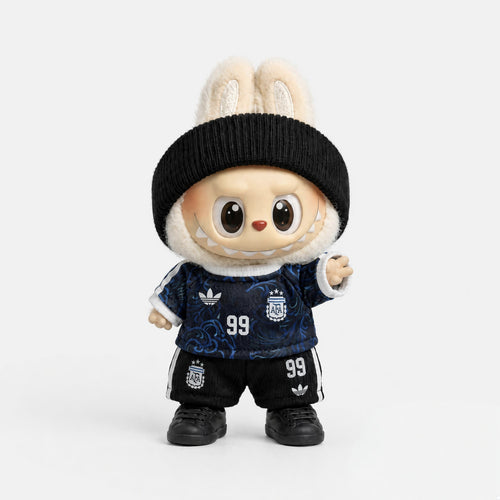 Labubu football jersey kit – Argentina Away – Labubu clothes personalised with your own number and name printed on the jersey, compatible with similar 17cm dolls