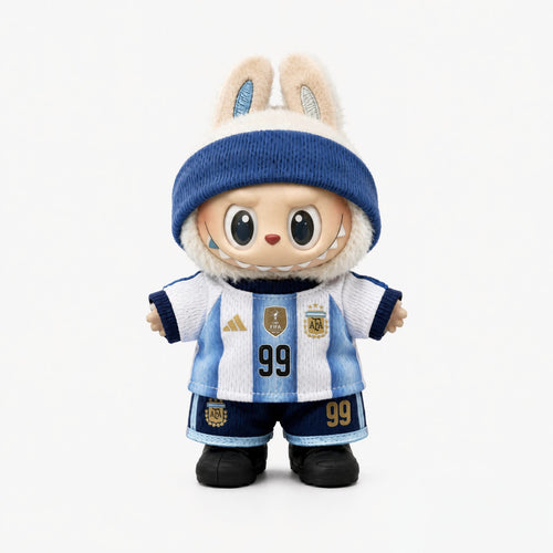 Labubu football jersey kit – Argentina Home – Labubu clothes personalised with your own number and name printed on the jersey, compatible with similar 17cm dolls