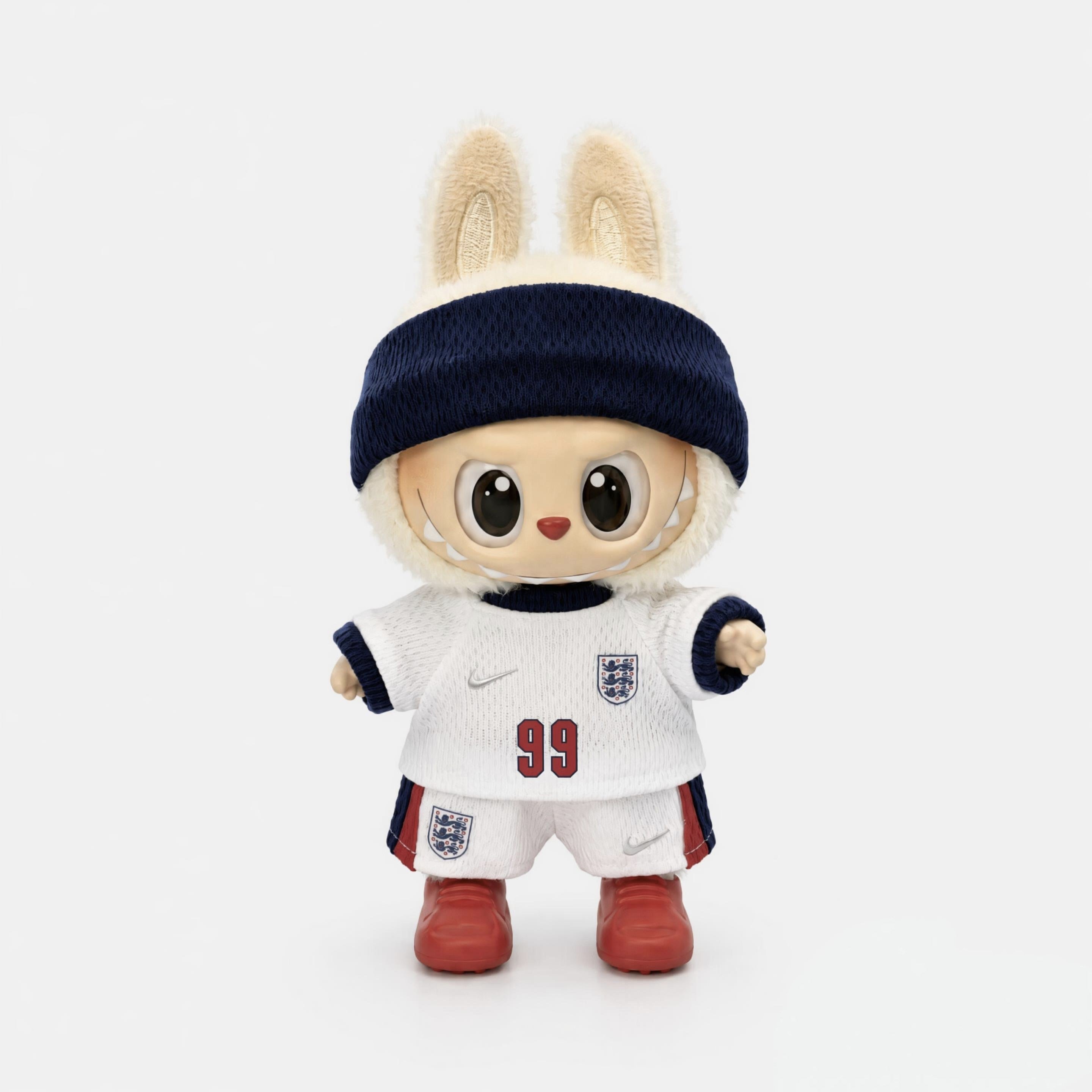 Labubu football jersey kit – England Home – Labubu clothes personalised with your own number and name printed on the jersey, compatible with similar 17cm dolls
