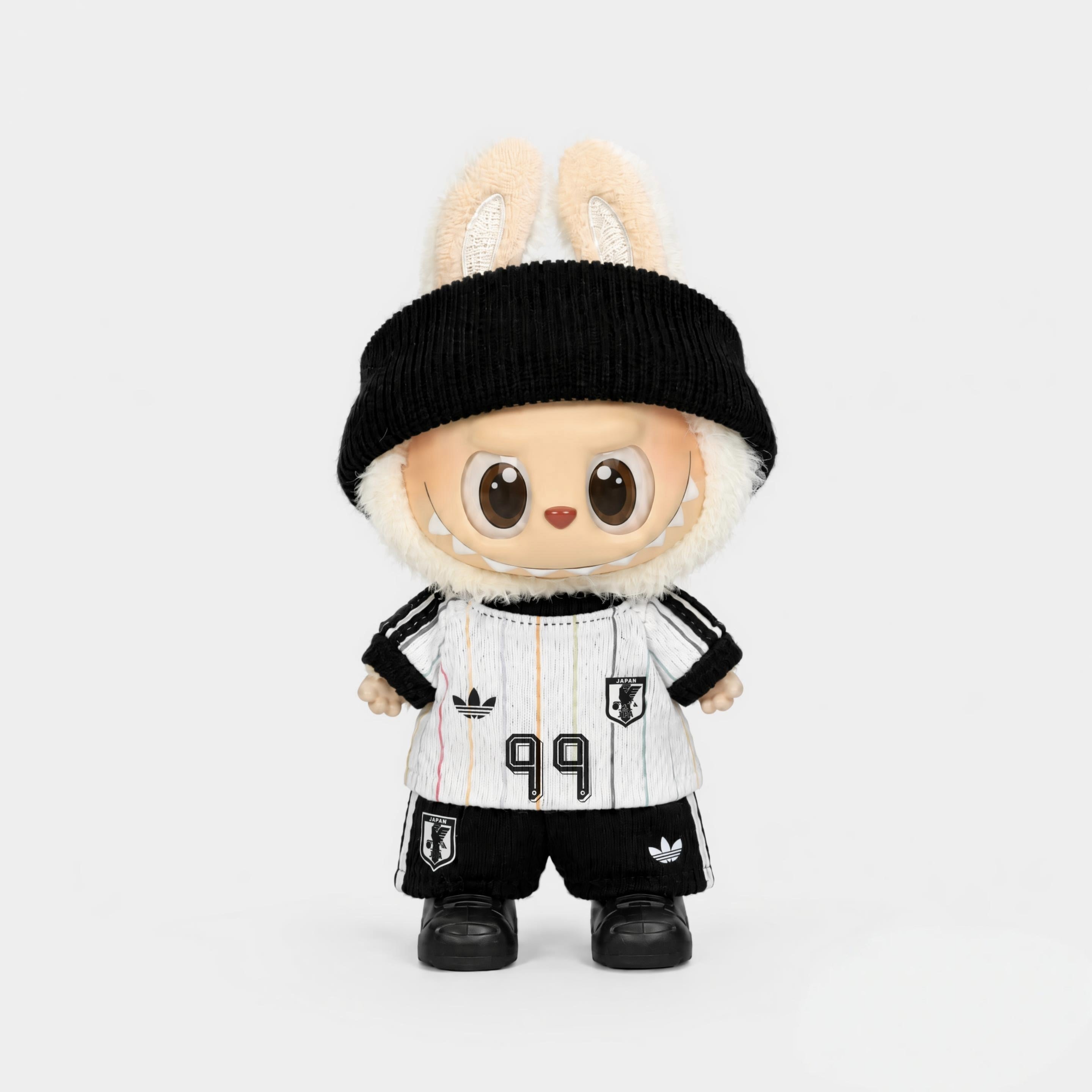 Labubu football jersey kit – Japan Away – Labubu clothes personalised with your own number and name printed on the jersey, compatible with similar 17cm dolls