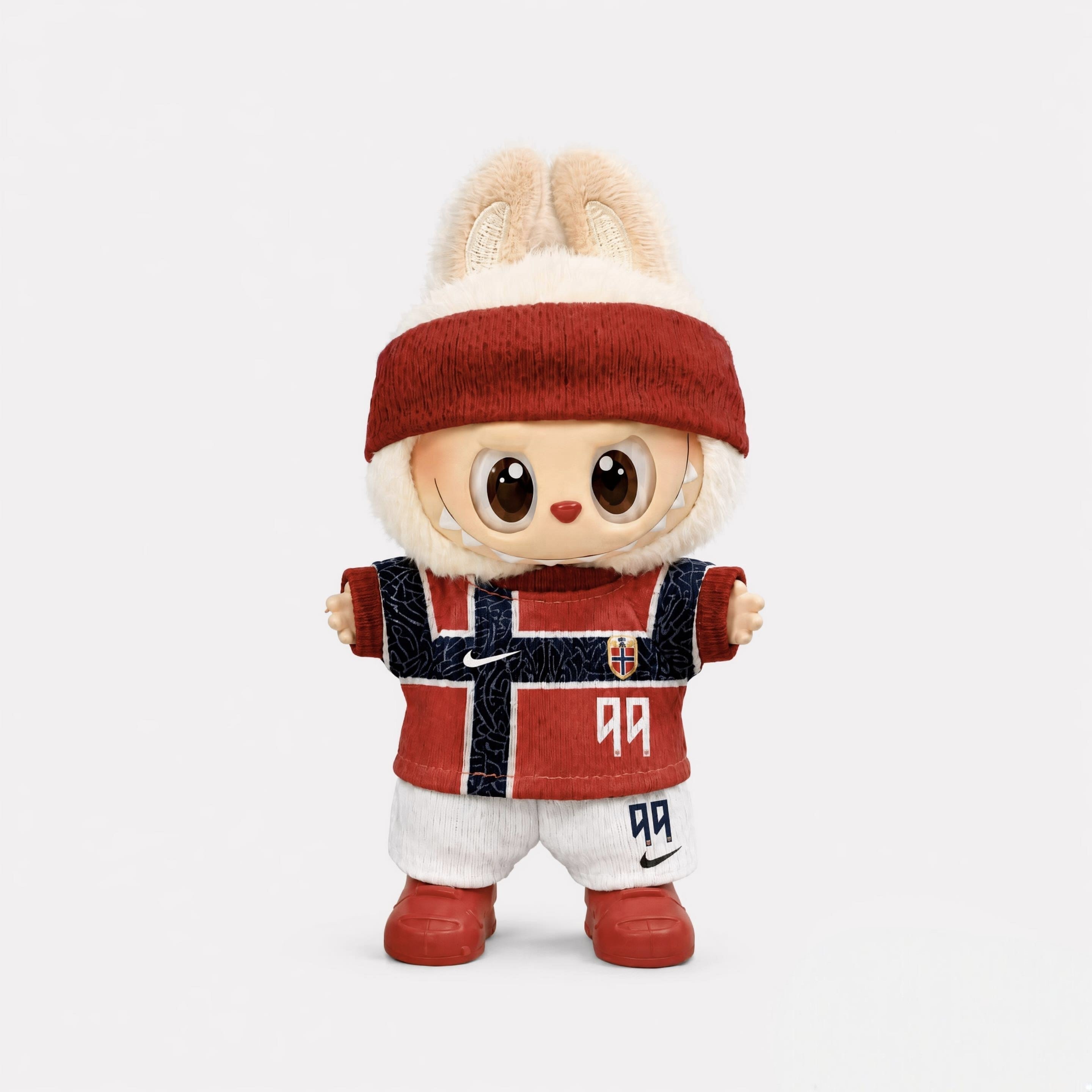 Labubu football jersey kit – Norway Home – Labubu clothes personalised with your own number and name printed on the jersey, compatible with similar 17cm dolls